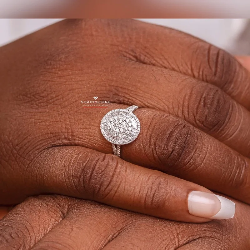 Eco-Friendly Sustainable Jewelry For Conscious Buyers Lilly Diamond Engagement Ring in 18 Karat Solid Gold Eco-Friendly Sustainable Jewelry For Conscious Buyers Lilly Diamond Engagement Ring in 18 Karat Solid Gold