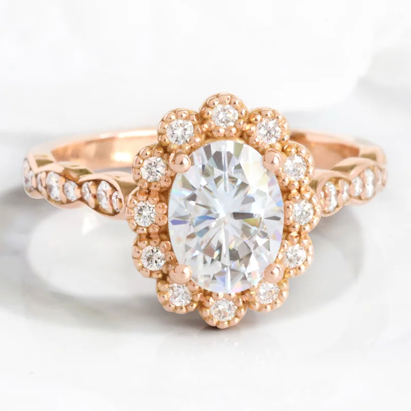 Waterproof Stainless Steel Jewelry For Lasting Beauty Oval Moissanite Engagement Ring in Vintage Luna Halo Diamond Ring Waterproof Stainless Steel Jewelry For Lasting Beauty Oval Moissanite Engagement Ring in Vintage Luna Halo Diamond Ring
