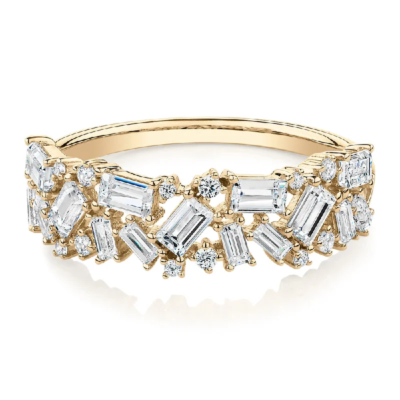 Jewelry Clearance Sale – Final Reductions Dress ring with 1.03 carats* of diamond simulants in 10 carat yellow gold