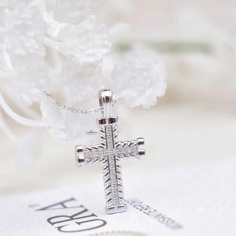 Premium Diamond Jewelry At Once-In-A-Lifetime Discounts 1.00mm Index Cross Moissanite Necklace in 925 Sterling Silver Premium Diamond Jewelry At Once-In-A-Lifetime Discounts 1.00mm Index Cross Moissanite Necklace in 925 Sterling Silver