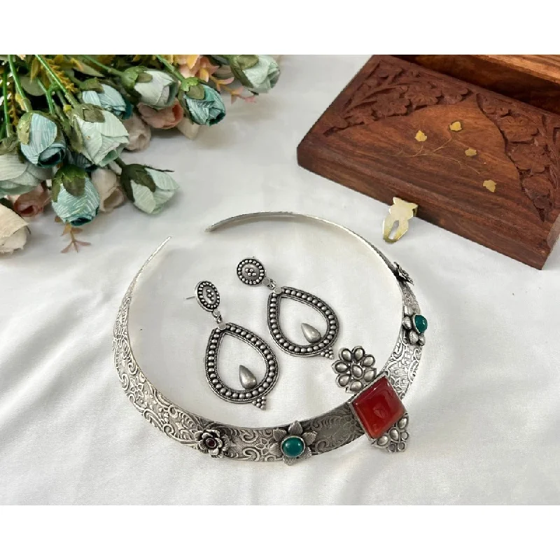 Grab Your Favorite Jewelry At The Lowest Prices Akruti Collection Oxidised Plated Pota Stone Necklace Set Grab Your Favorite Jewelry At The Lowest Prices Akruti Collection Oxidised Plated Pota Stone Necklace Set