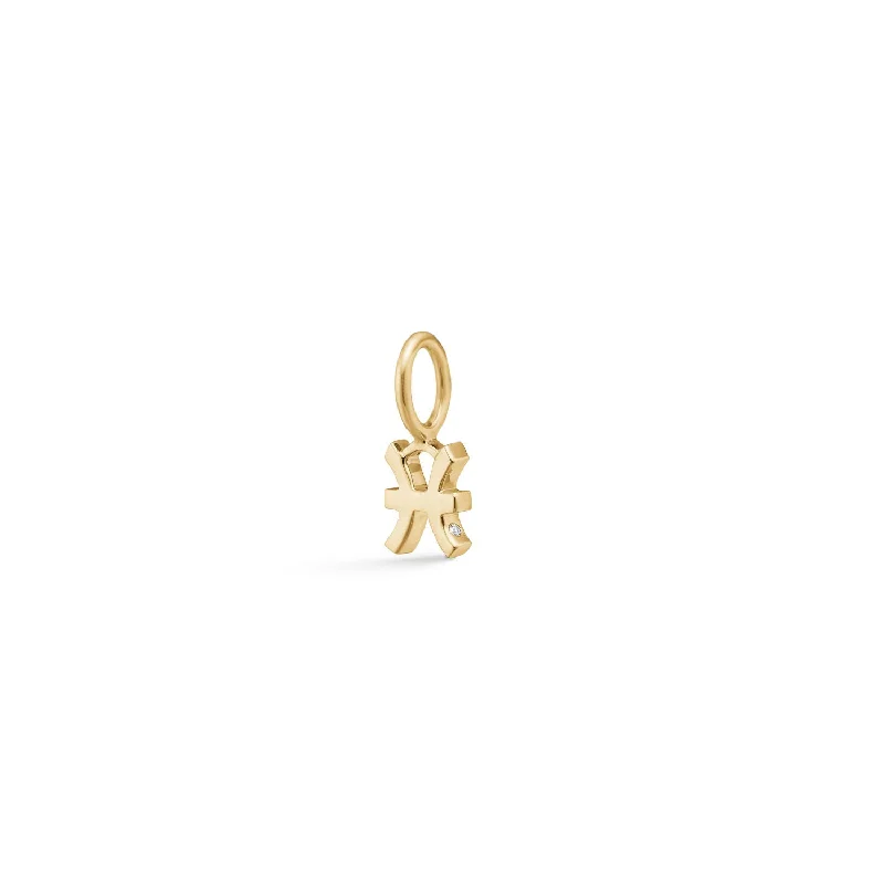 Timeless Elegance Now At Special Discounts My Zodiac Pisces 18K Gold Pendant w. Diamonds Timeless Elegance Now At Special Discounts My Zodiac Pisces 18K Gold Pendant w. Diamonds