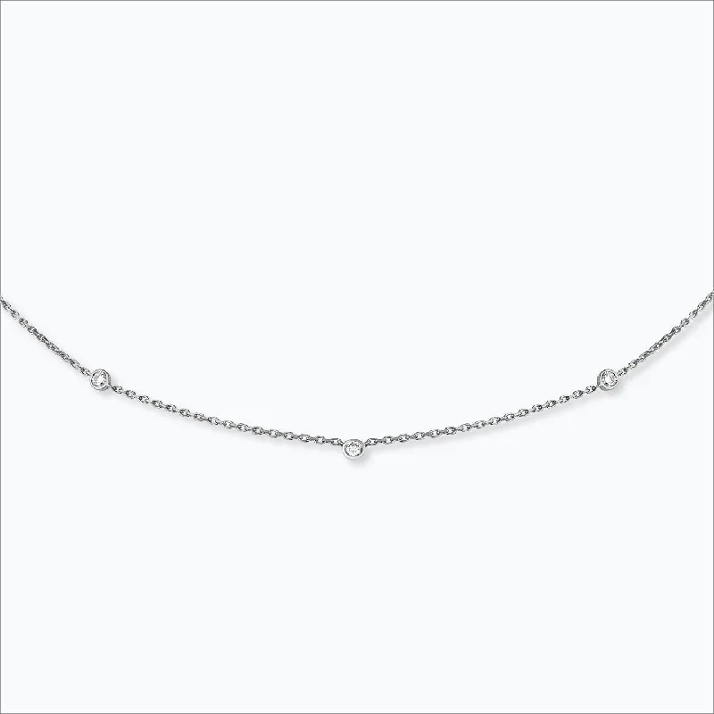 Fine Jewelry, Limited-Time Offers Available 3 Stone 18K White Gold Necklace w. Diamond Fine Jewelry, Limited-Time Offers Available 3 Stone 18K White Gold Necklace w. Diamond