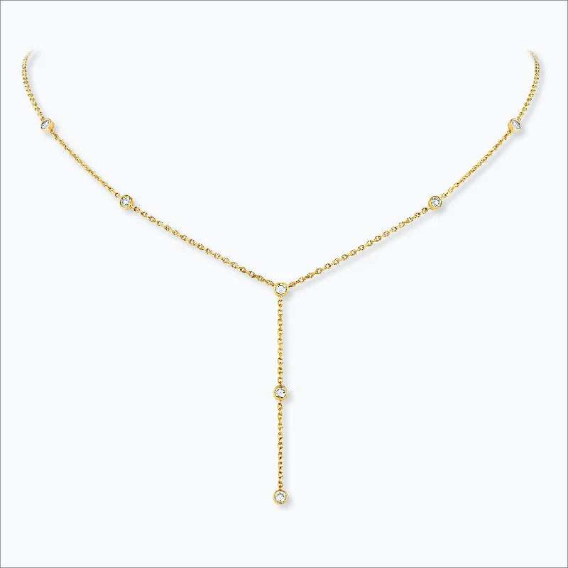 Elegant Jewelry, Exclusive Prices – Shop Now 7 Stone 18K Gold Necklace w. Diamonds