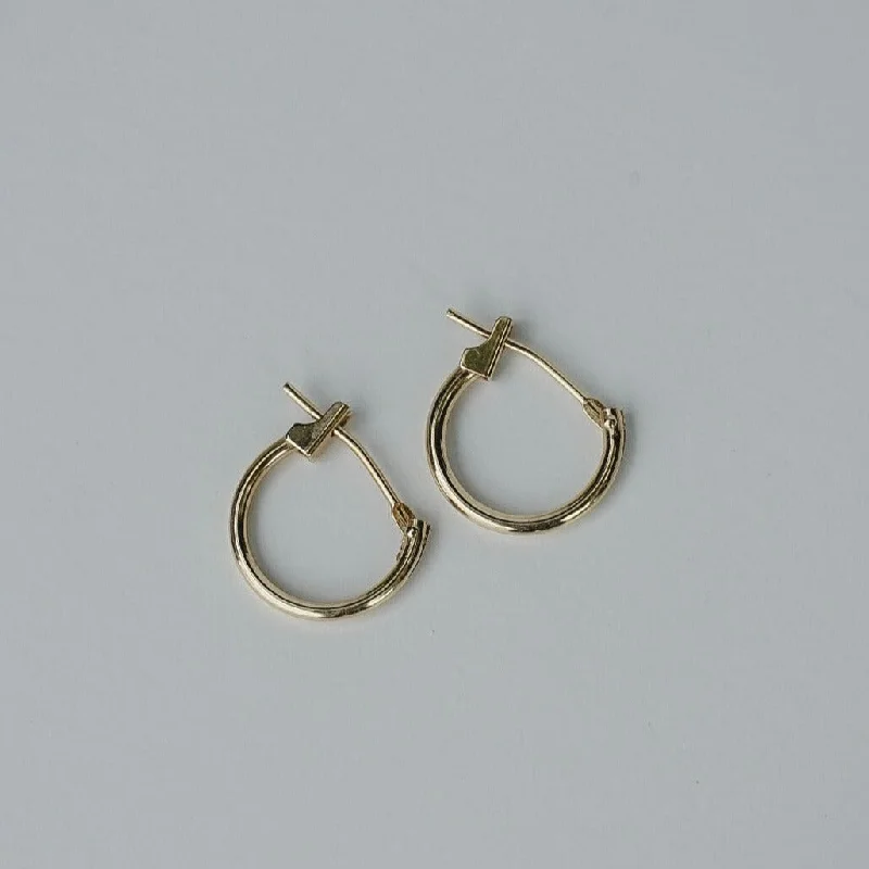 Elegant Rose Gold Jewelry For A Stylish Touch 14 Karat Yellow Gold Everyday Huggie Hoop Earrings - Choose your Size Elegant Rose Gold Jewelry For A Stylish Touch 14 Karat Yellow Gold Everyday Huggie Hoop Earrings - Choose your Size