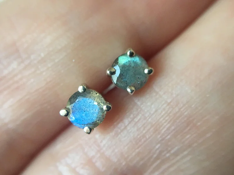Luxury Jewelry At Unbeatable Discounts Labradorite Stud Earrings