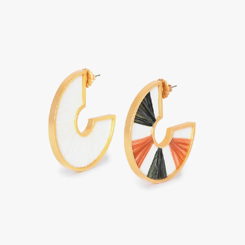 Dazzling Deals On Necklaces, Bracelets, And More Beth Hoop Earring