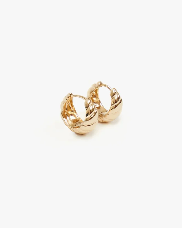 Best Jewelry Deals – Premium Quality At Exclusive Discounts Croissant Huggie Earrings Best Jewelry Deals – Premium Quality At Exclusive Discounts Croissant Huggie Earrings