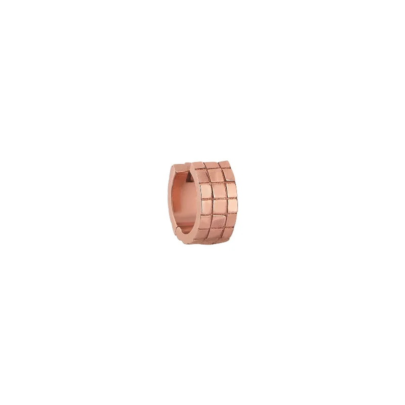 Exclusive Jewelry Sale – Grab Timeless Pieces Now Tune Hoop Earring
