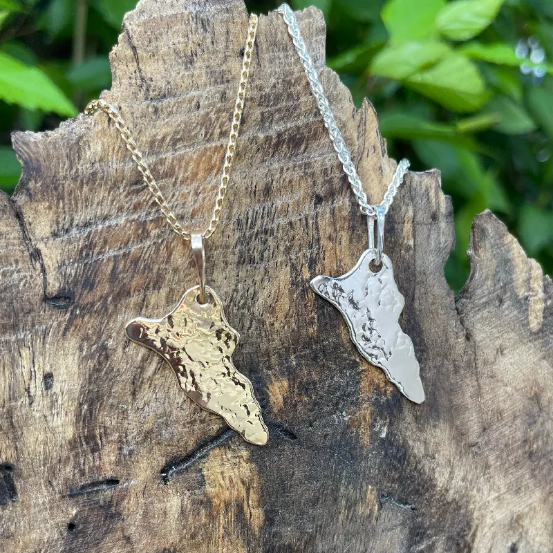 Discounted Luxury Jewelry – Shine Without The Splurge St. Croix Pendant