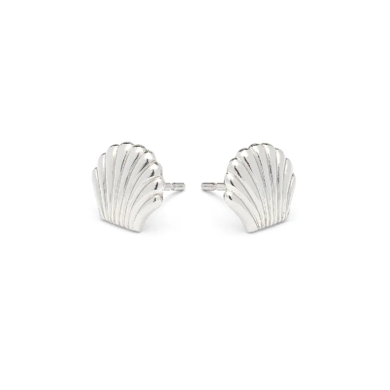 Customized Silver Jewelry For Unique Style Stainless Steel Seashell Tiny Stud Earrings Customized Silver Jewelry For Unique Style Stainless Steel Seashell Tiny Stud Earrings