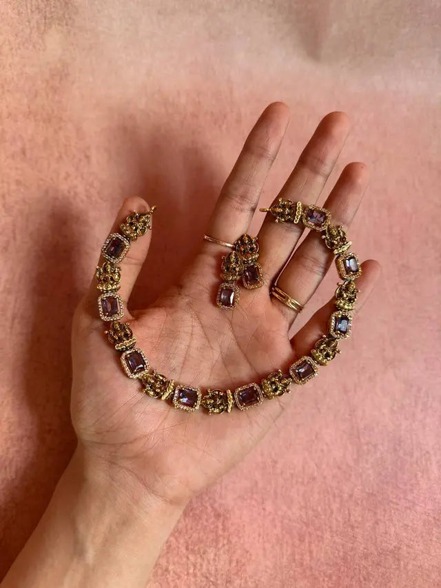 Elegant Designs, Unbeatable Discounts – Shop Jewelry Now AD x Antique Gold Fusion Necklace Elegant Designs, Unbeatable Discounts – Shop Jewelry Now AD x Antique Gold Fusion Necklace