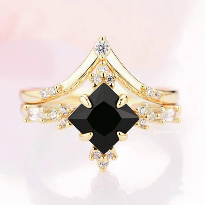 Limited-Time Offer On Elegant Jewelry Pieces Black Onyx Ring Set- 14K Yellow Gold Vermeil