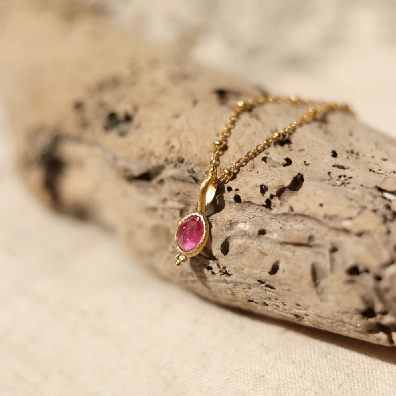 Modern Statement Jewelry For Bold Styling Gentle Heart • Necklace