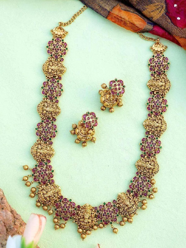 Unmissable Jewelry Discounts – Elevate Your Look For Less Kemp Vintage Haram With Studs Unmissable Jewelry Discounts – Elevate Your Look For Less Kemp Vintage Haram With Studs
