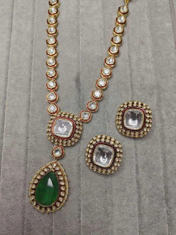 Dainty Floral Jewelry For Feminine Elegance Kundan Semi Precious Long Pendant Necklace Set Dainty Floral Jewelry For Feminine Elegance Kundan Semi Precious Long Pendant Necklace Set