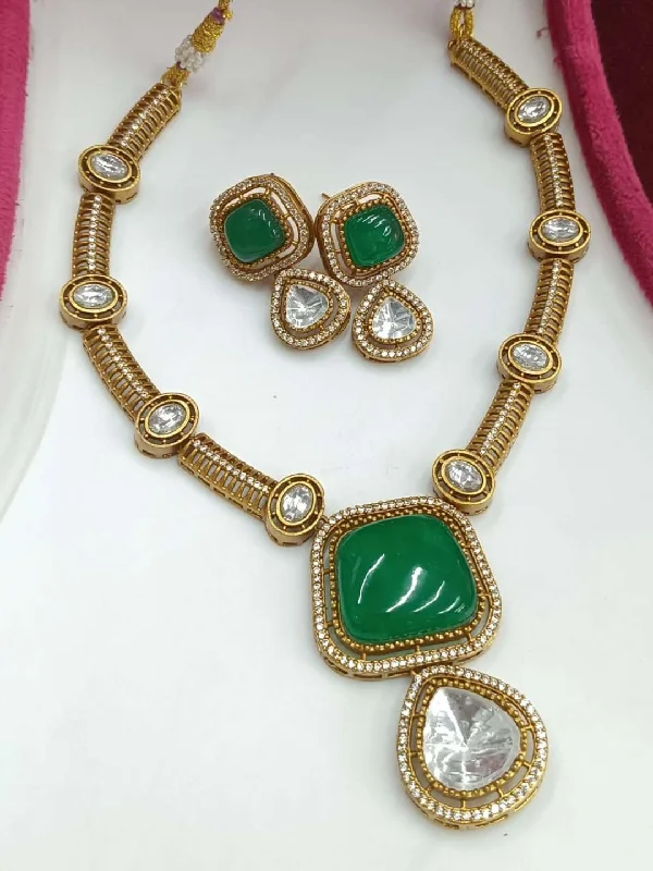 Luxury Handcrafted Jewelry For Elegant Looks Two Tone Finish Zircon Beaded Necklace Set Luxury Handcrafted Jewelry For Elegant Looks Two Tone Finish Zircon Beaded Necklace Set